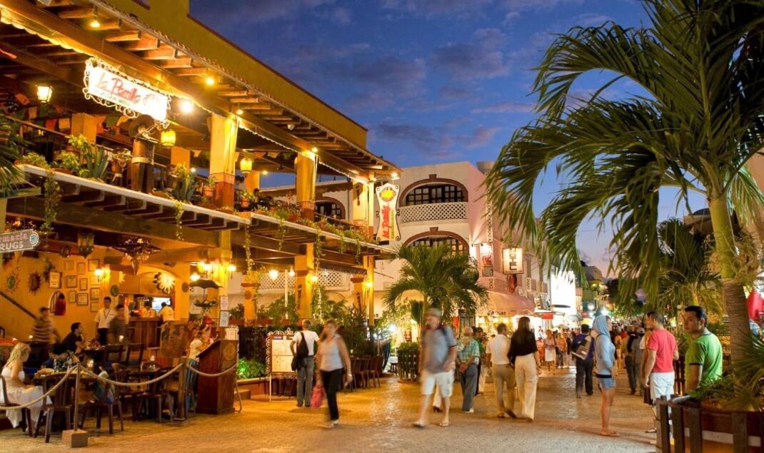 The Boat Condo By Andiani Travel Playa del Carmen Zewnętrze zdjęcie